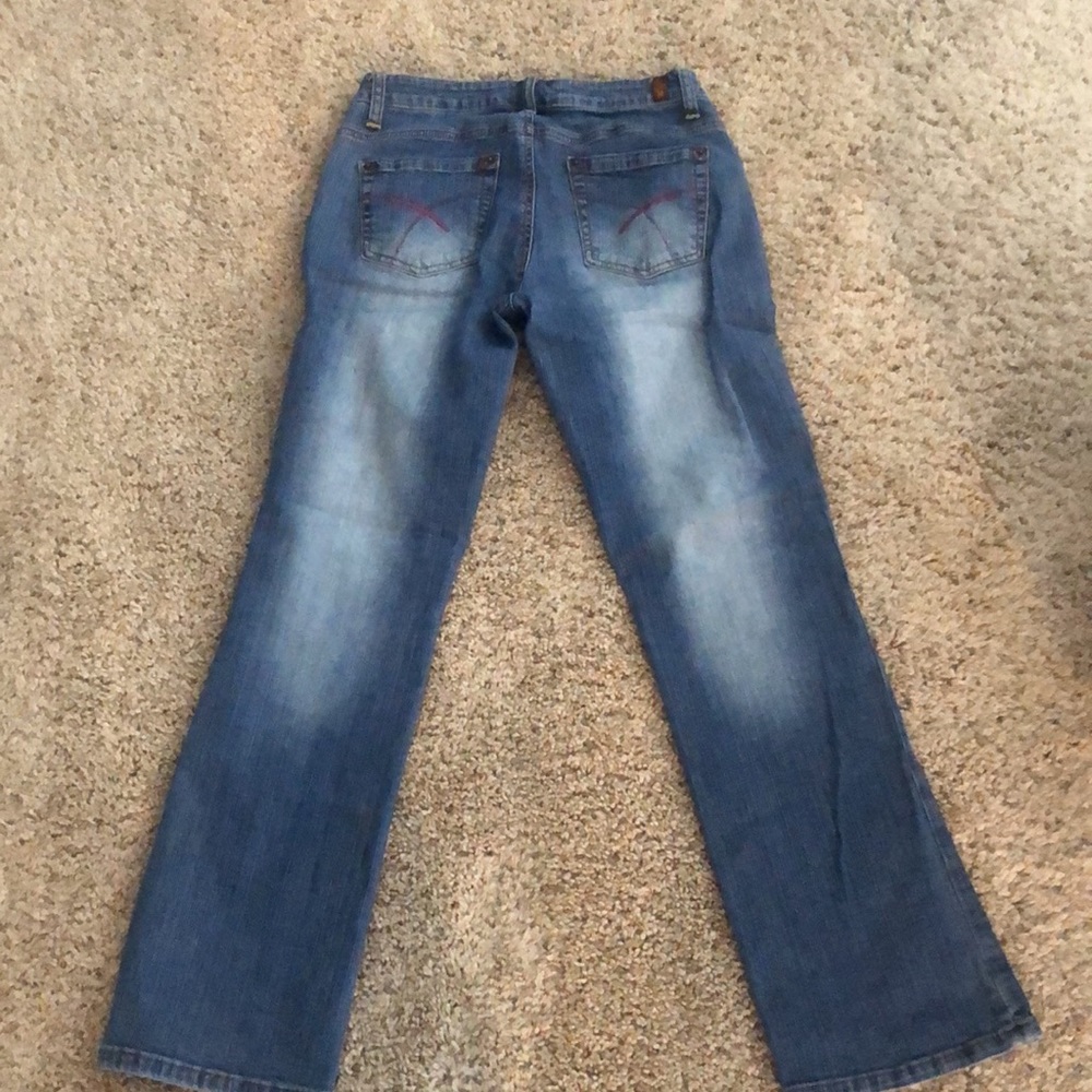 Jeans - Picture 3 of 3